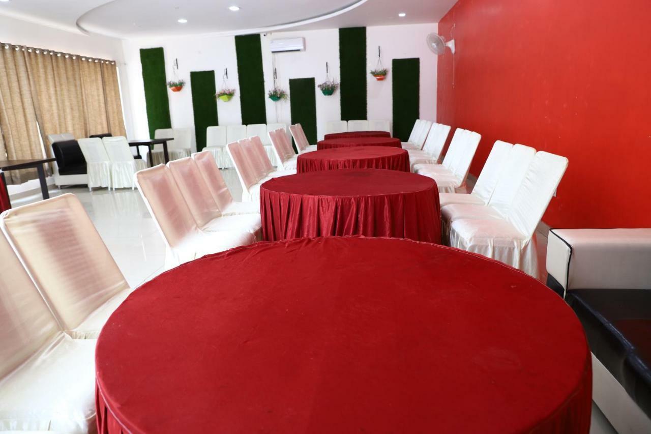 Diwan Hotel And Restaurant Surkhi Экстерьер фото