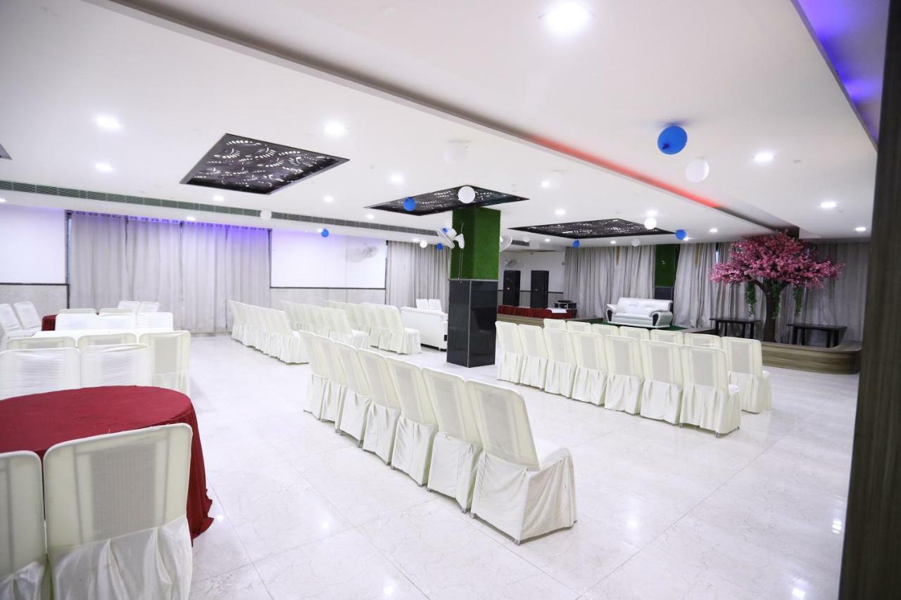 Diwan Hotel And Restaurant Surkhi Экстерьер фото